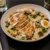 Salată Caesar cu Piept de Pui